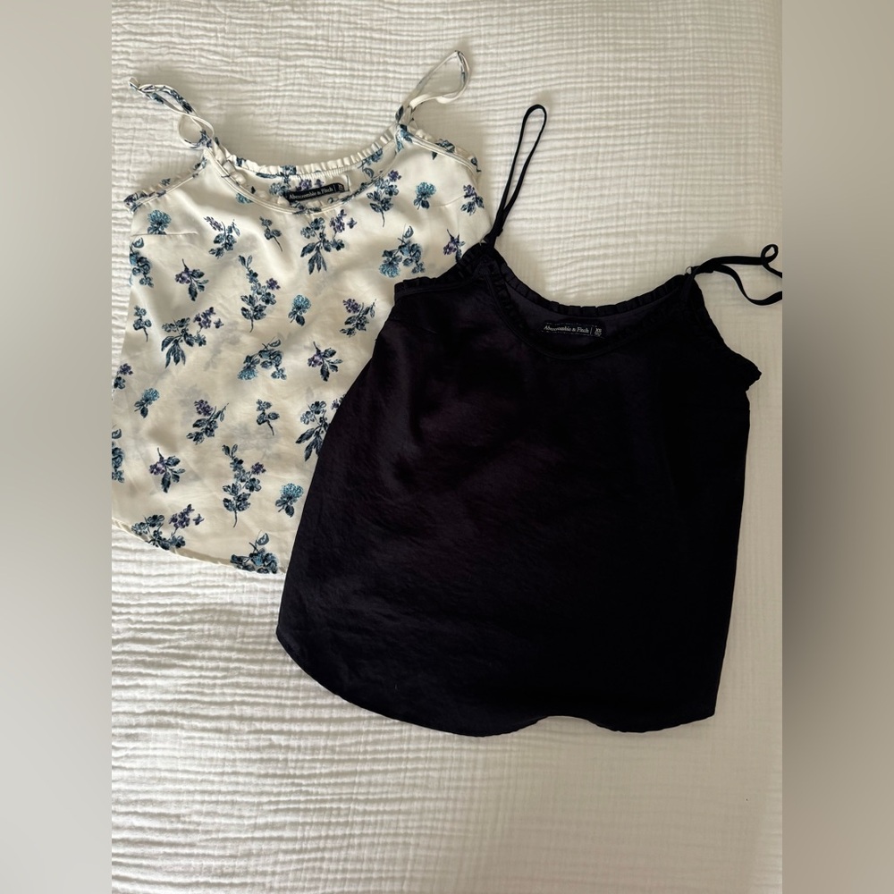 Abercrombie & Fitch tops with strap - Floral & Plain Blue